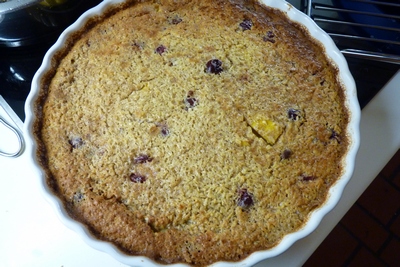 Clafoutis mit Ananas & Kirschen